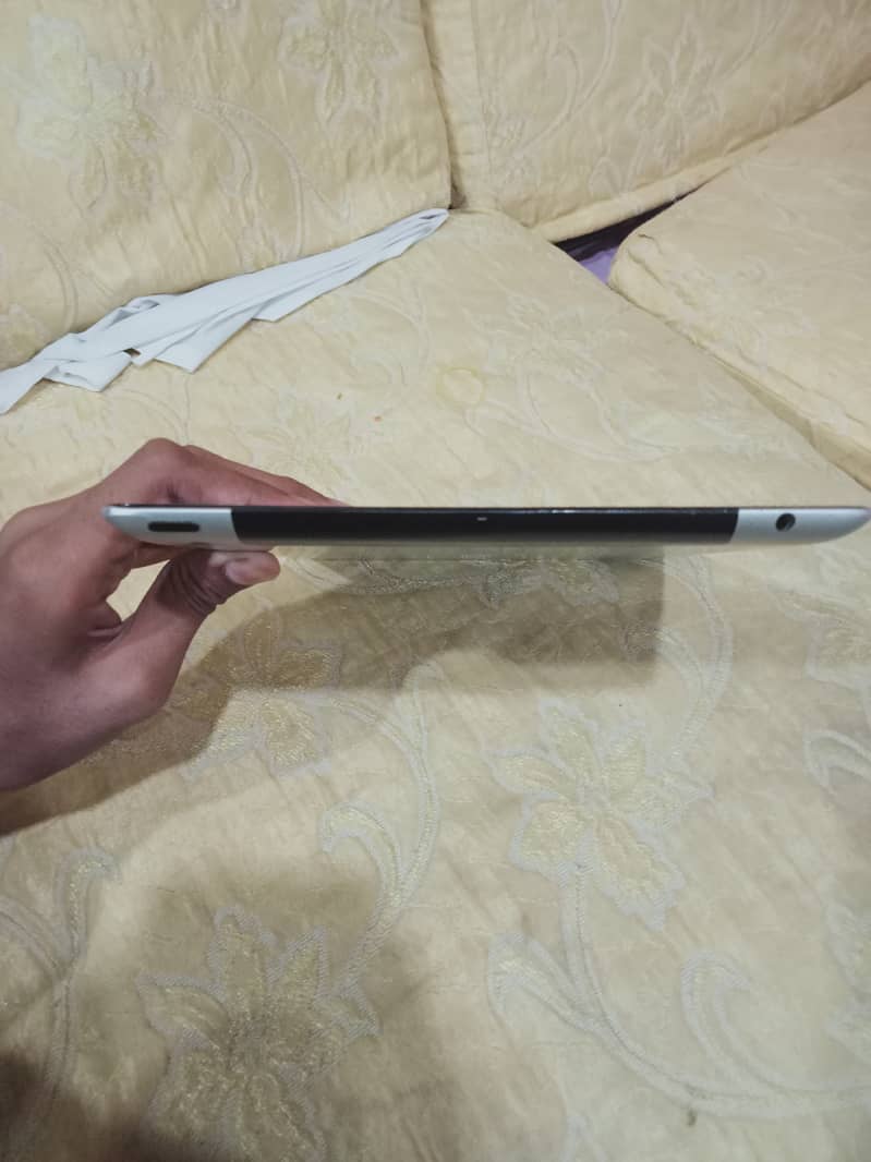 Ipad 2 ipad (mode) activation lock  googd for parts 2