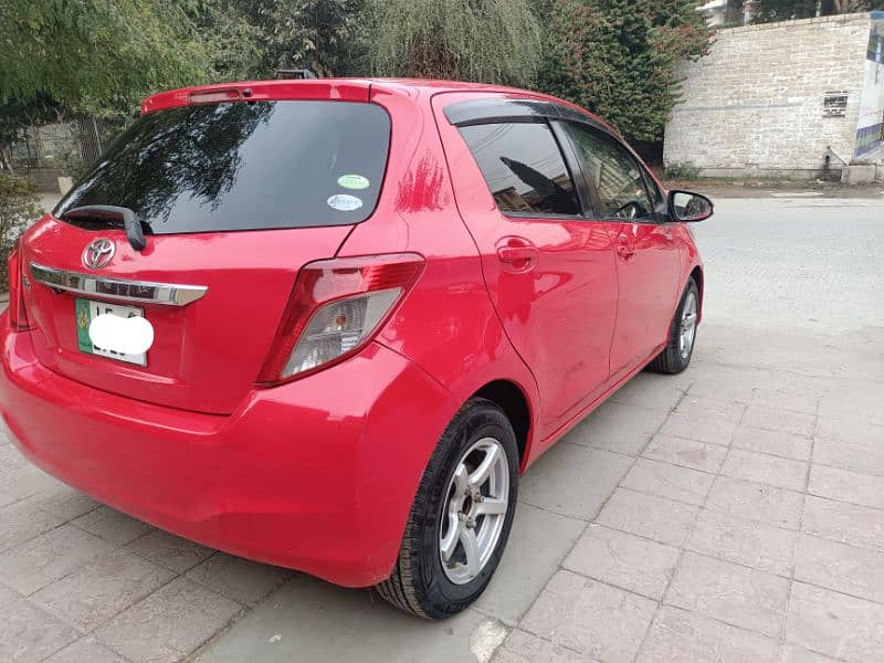 Toyota Vitz 2012 4