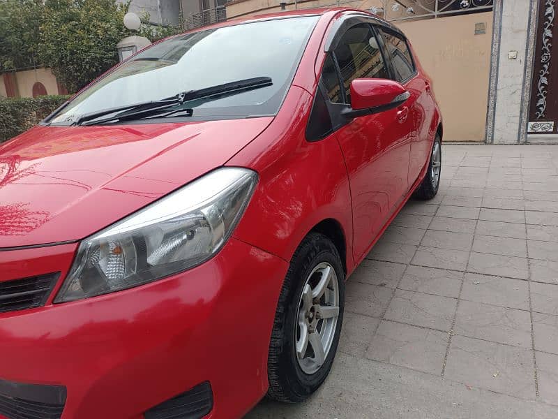 Toyota Vitz 2012 7