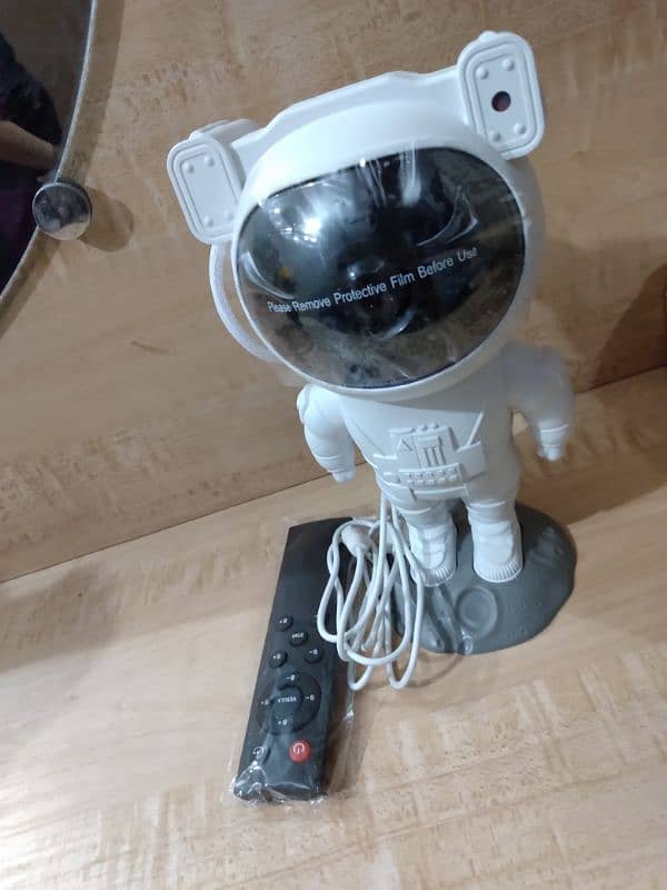 Astronaut Galaxy Projector Lamp 2