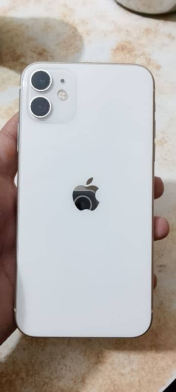 iphone 11 10/10 condition non pta jv 0