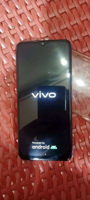 Vivo y02t 4 128with box chargr 10/10 condition 1