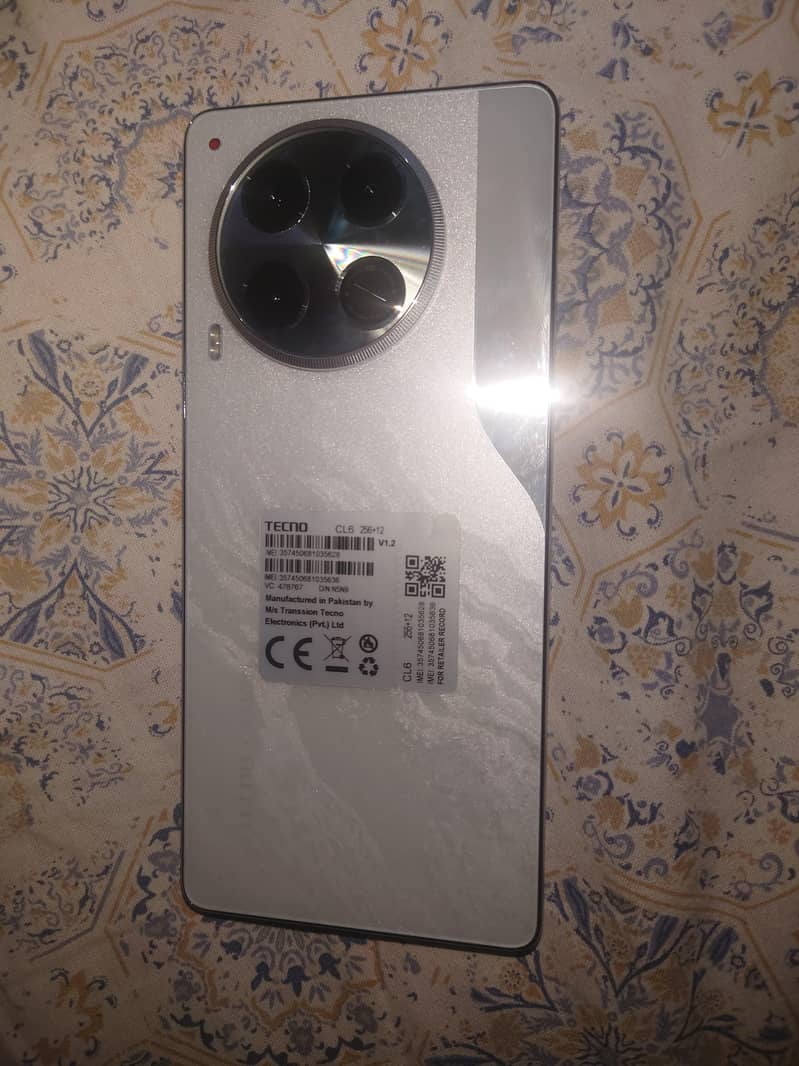 Tecno Camon 30  Ram 12 Storage 256 10/10  Condition 3