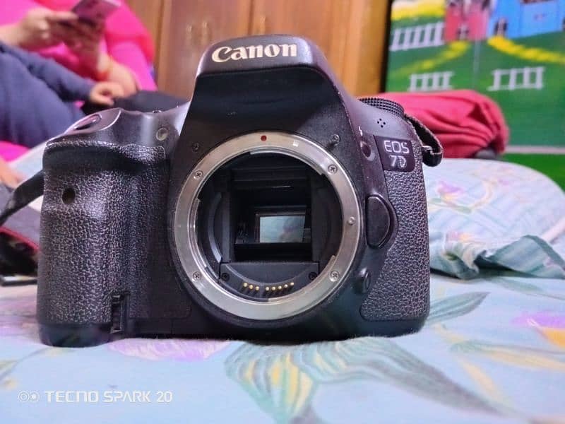 CANON 7D 5