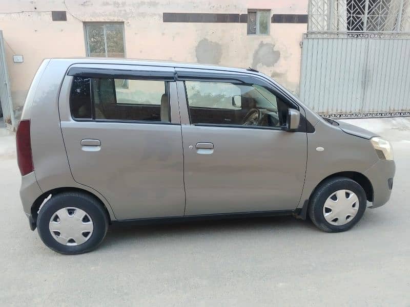 Suzuki Wagon R vxl 2015 1