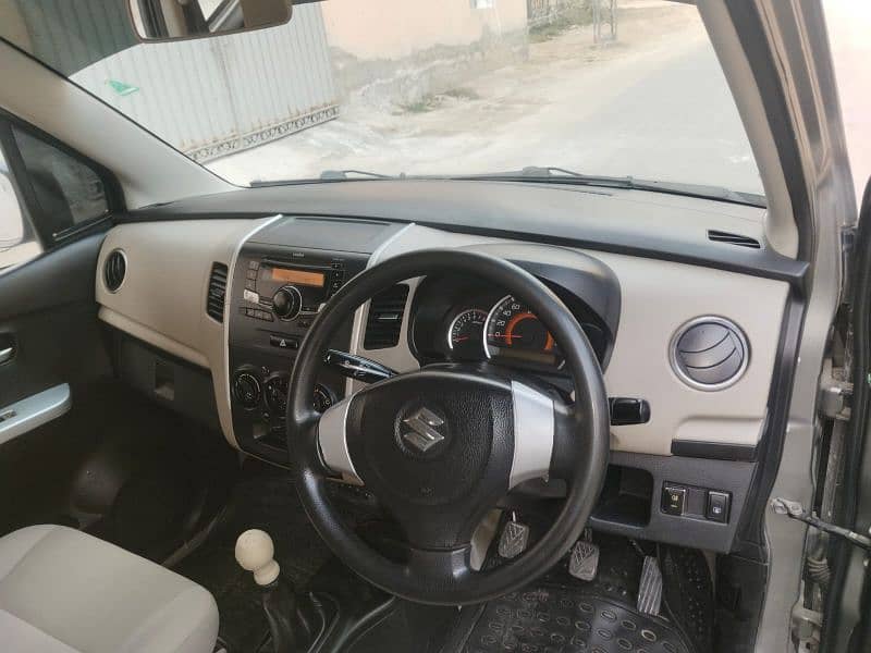 Suzuki Wagon R vxl 2015 4