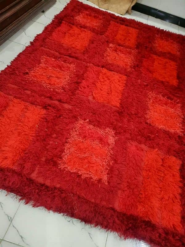 carpet Maroon in colour 0