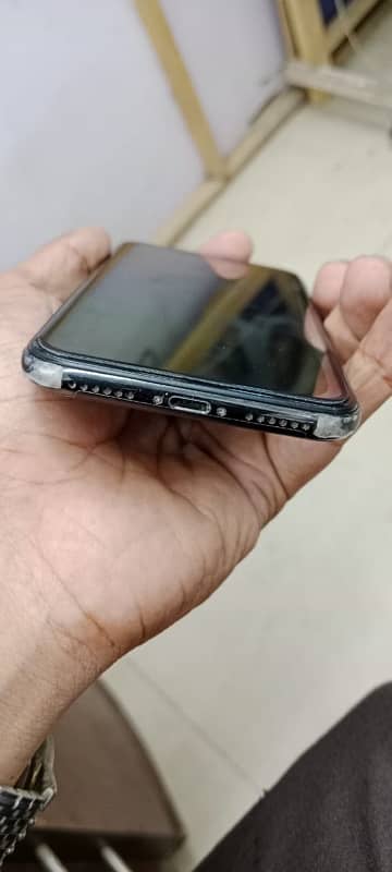 sell iphone x 64 GB PTA approved 2