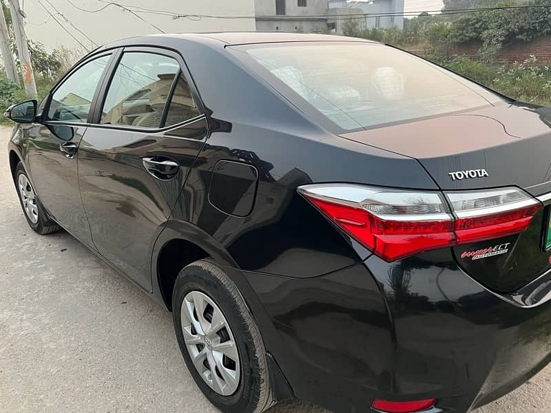 Toyota Corolla GLI Automatic 2018 5