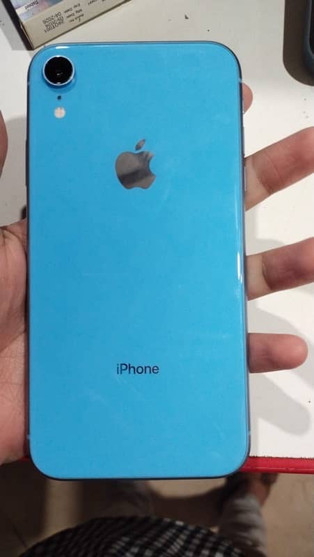 iPhone XR 0