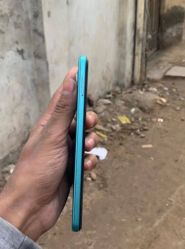 infinix note 12 box sath hai 4