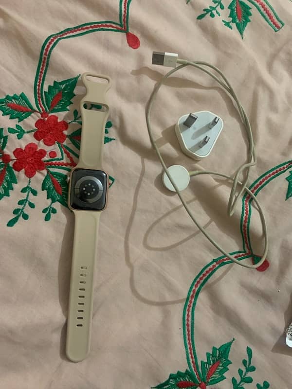 Apple Watch Series 6  44 mm (GPS) 5