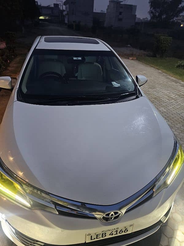 Toyota Altis Grande 2019 4