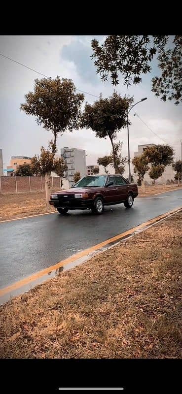 Nissan Sunny 1990 lush condition/ exchange possible 4