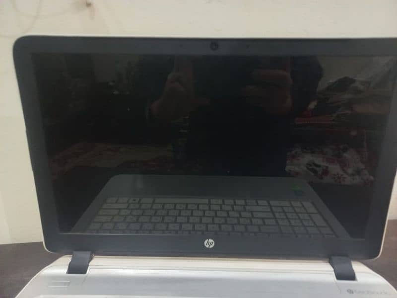 hp laptop 4