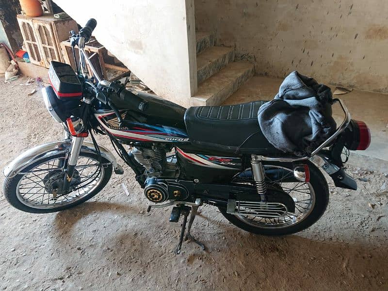 Honda 125 genuine condition 03312999211 8