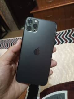 IPhone 11 pro max jv ( exchange  possible  with good  phone)