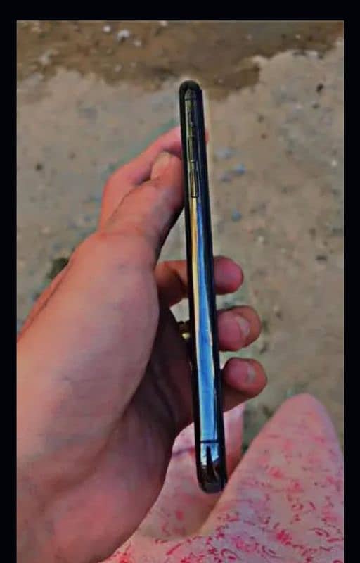 iphone x non pta 10/9 condition 2