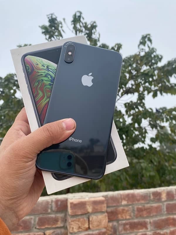 iphone xsmax 256gb dual approved 0