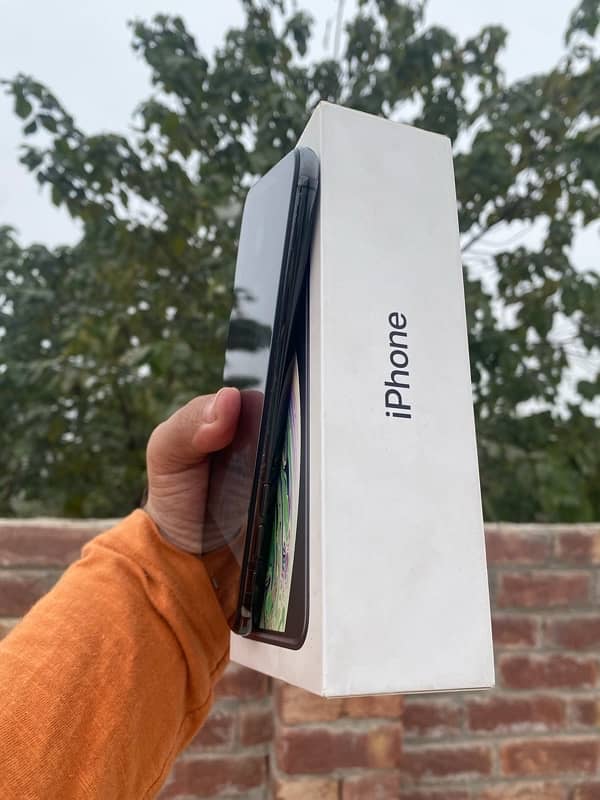 iphone xsmax 256gb dual approved 4