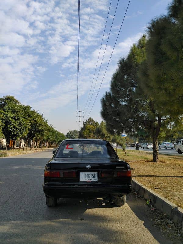 Nissan Sunny 1993 2