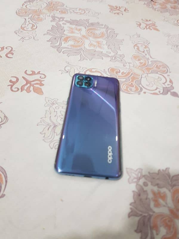 oppo f17 pro 12/128 pta proved with box exchange with iPhone 2