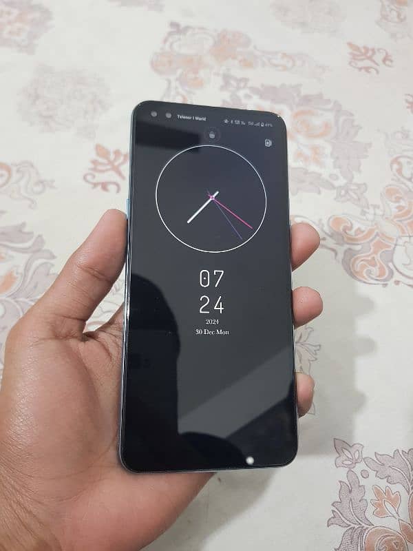 oppo f17 pro 12/128 pta proved with box exchange with iPhone 3