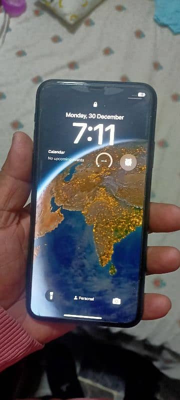 11 pro max 64 gb no pta. no msg only call 1