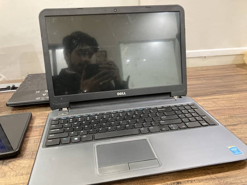 Dell Latitude 3540 3