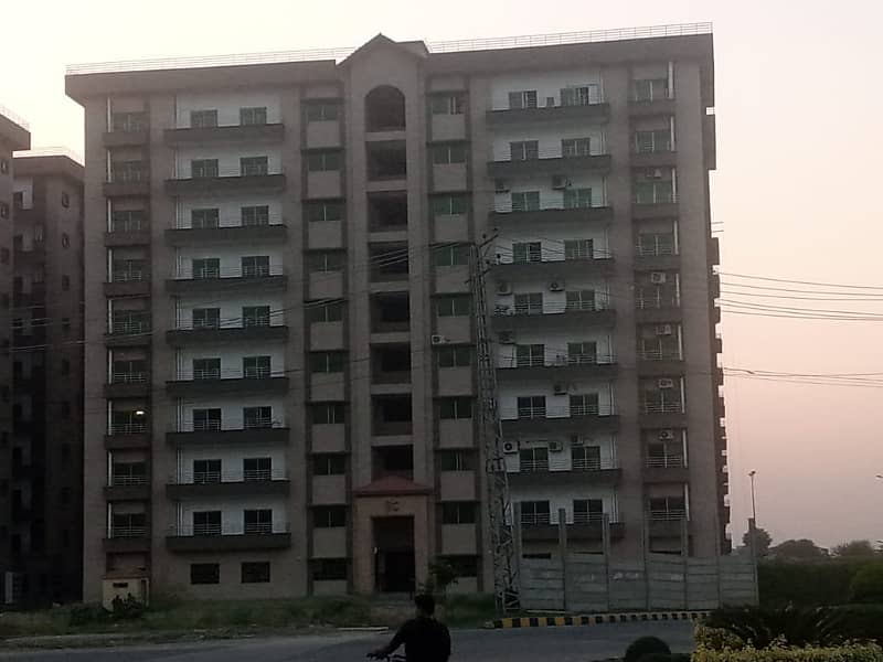 Brand New Flat For Sale In Askari 11, Lahore 0