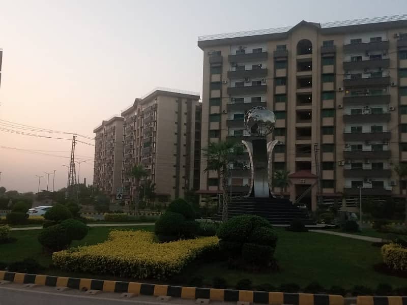 Brand New Flat For Sale In Askari 11, Lahore 28