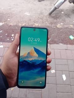 tecno spark 20c 4+4 128 gb