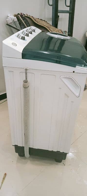 dawlance washing machine neat n clean condition 12 kg capacity 6