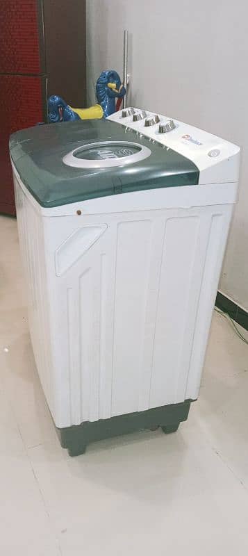 dawlance washing machine neat n clean condition 12 kg capacity 17