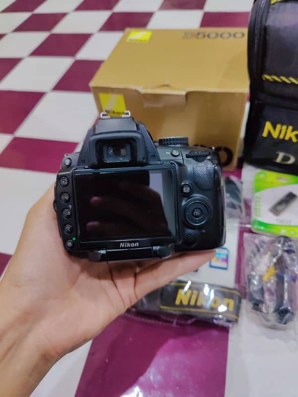 Nikon D5000 Dslr Camera with Box Hd video rec 18-55 lens HD result 6