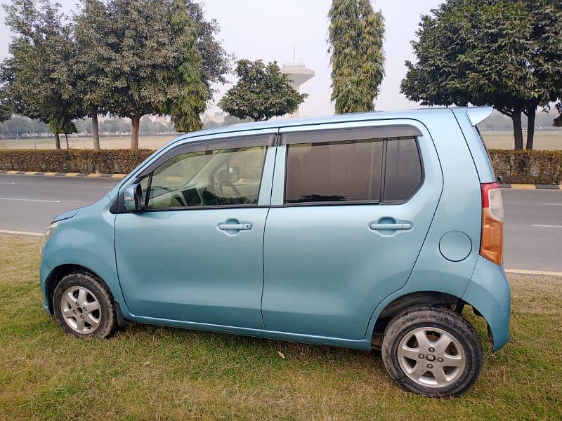 Suzuki Wagon R FX (Limited) 11