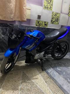 Yamaha Ybr 2015 model