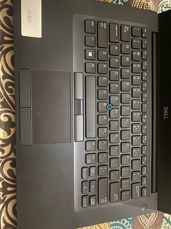 Dell latitude 7490 (new condition) 1