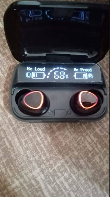 Wireless earbuds 2