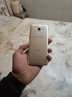 Samsung j6