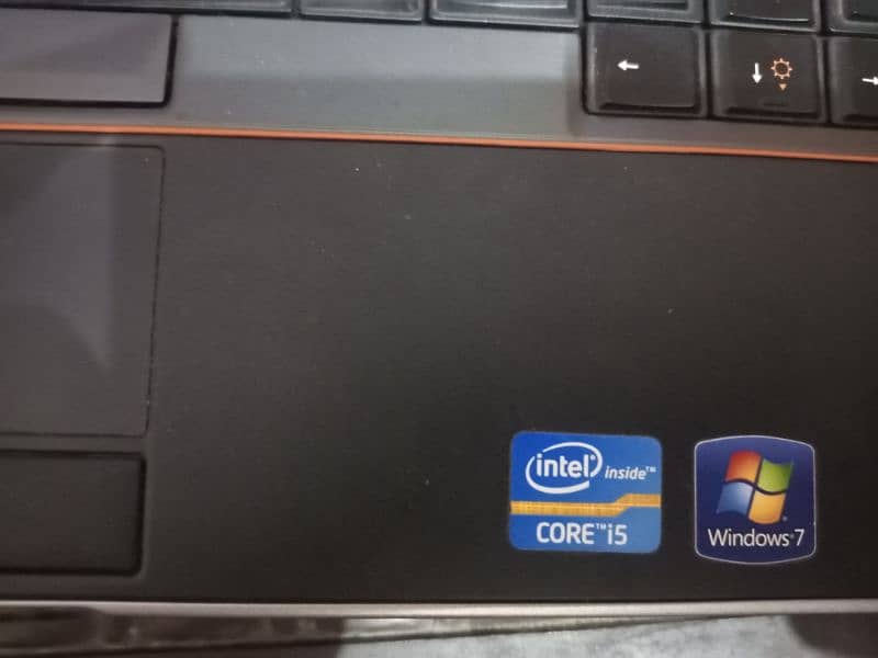 Dell Latitude E6320 3