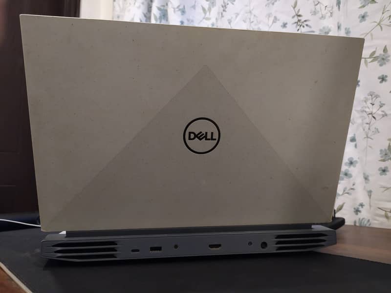 Dell G15 5515, Ryzen 7 5800H, RTX 3060, 16 GB RAM, 512 GB SSD 2