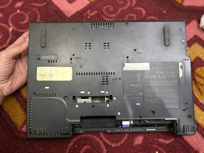 Lenovo T400 frame (body parts) 3