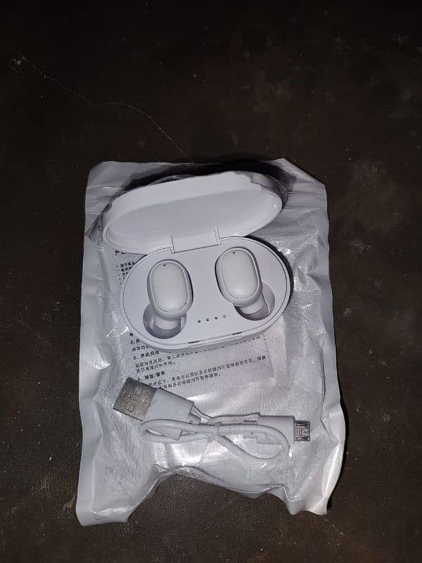 A6S Earbud Bluetooth Earbuds 0