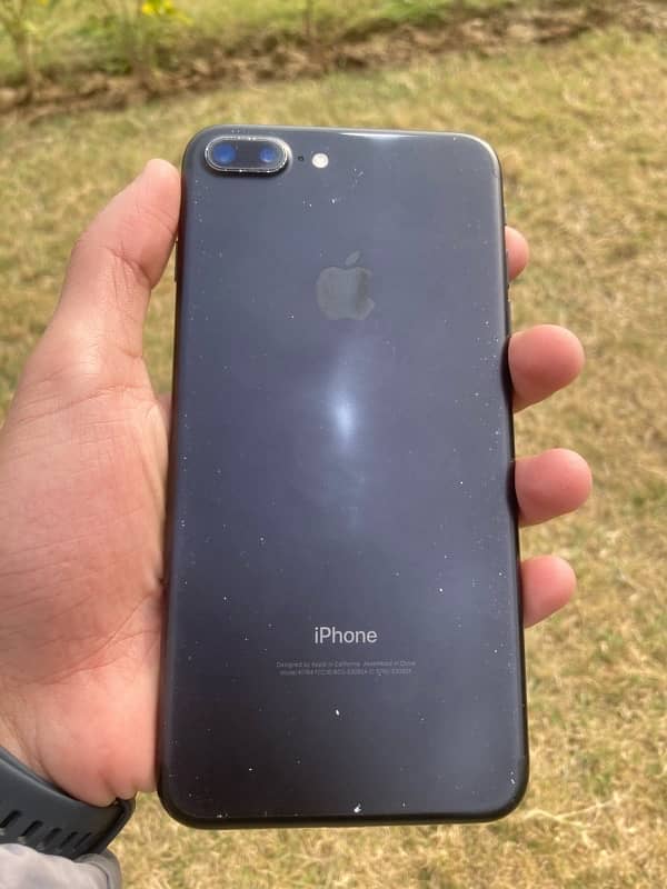 iPhone 7 plus 256gb pta approved 1