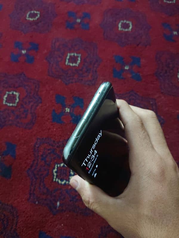 One Plus 7 pro Urgent sale 2