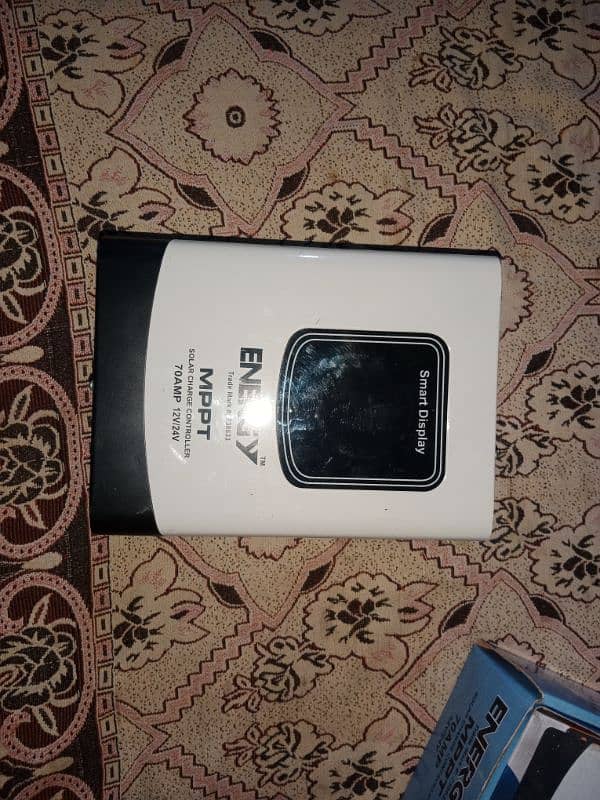 ENERGY MPPT cantroler good condition bilkul new hay 1