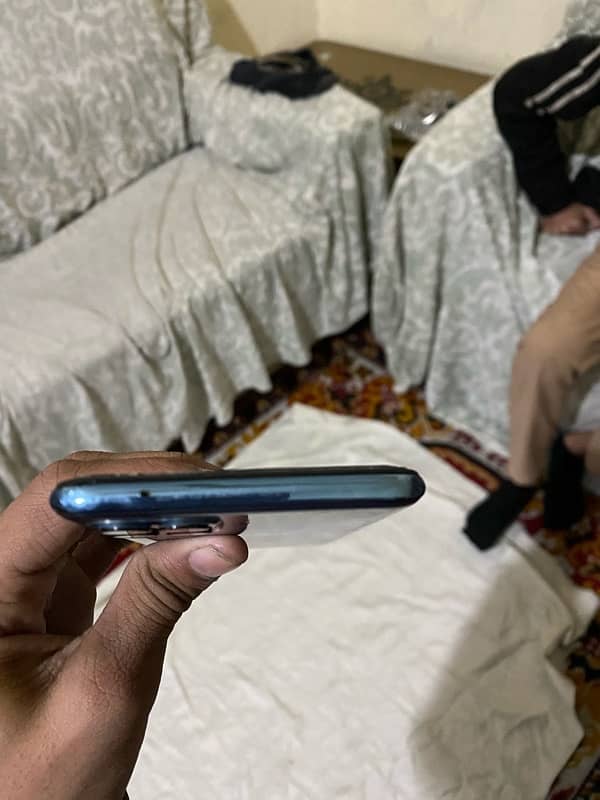 oppo f17 pro contact number 0307/42/33/841 2