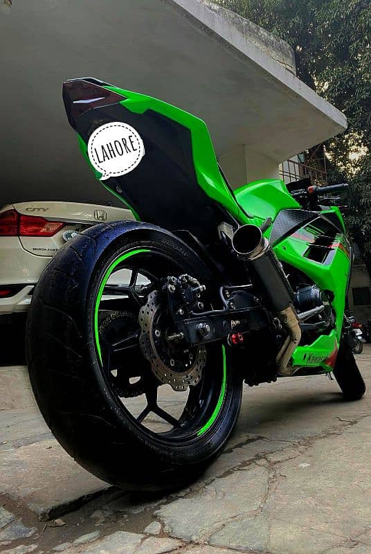 Kawasaki Ninja ZX-6R (Replica) 400cc Dual Cylinder 4