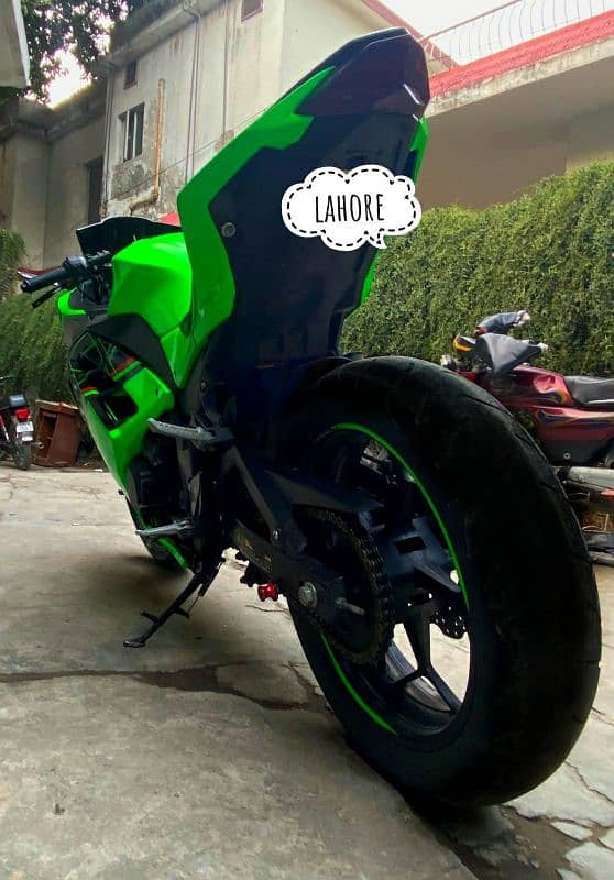 Kawasaki Ninja ZX-6R (Replica) 400cc Dual Cylinder 12